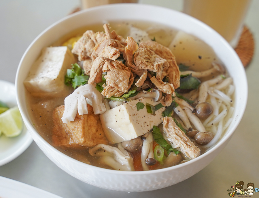 越素蔬食 越南料理 法國麵包 越南河粉 鳳山素食 蔬食 爽口 美味 開胃 輕食 酸辣河粉 越南咖啡 