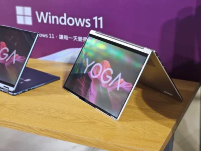 Lenovo全新Yoga筆電系列  分為Pro、Slim與翻轉三大產品線
