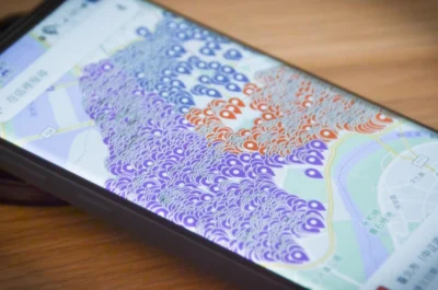 如何關閉 Google Maps 圖層功能？