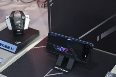 防水電競旗艦 ROG Phone 6 系列正式亮相