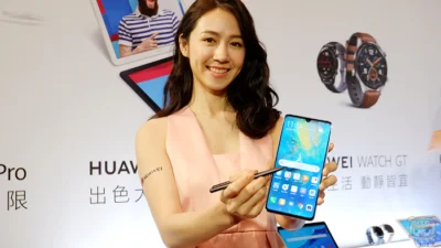  大螢幕看什麼玩什麼都過癮 超大屏 真旗艦 HUAWEI Mate20 X 開箱 評測