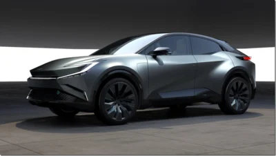 TOYOTA 全新純電動車 bZ Compact SUV 概念車 能否走出 bZ4X 陰影