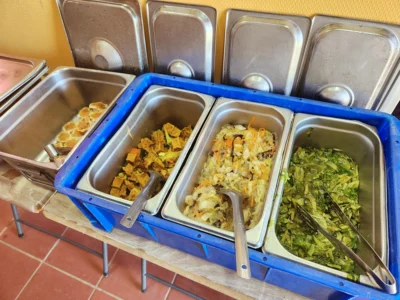 小孩在學校營養午餐到底吃什麼？ 校園食材登錄平台有圖有真相