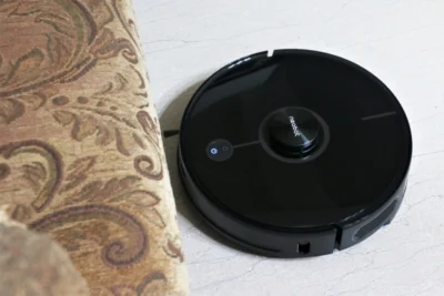 NEABOT N2 PLUS 開箱動手玩：挑戰市場最低價的自動集塵堡掃拖機器人？！具備無人車雷射導航技術、超大吸力與大水箱，吸掃拖一機搞定！