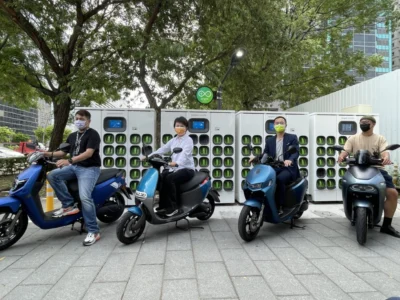 Gogoro Network 與遠傳電信合作建置「智慧交通號誌不斷電系統」