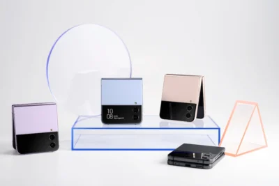 三星 Galaxy Z Flip4 快速動手玩 更輕巧迷人