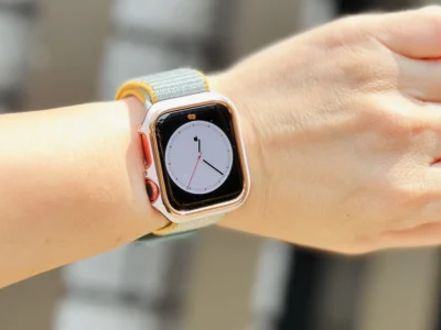 Apple Watch 錶冠卡卡的? 那就換個方向戴