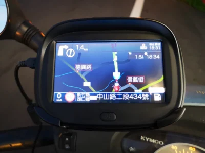 PAPAGO! WayGO! M10 重機衛星導航機 五種交通工具導航模式 步行 騎車 開車吃喝玩樂都靠它
