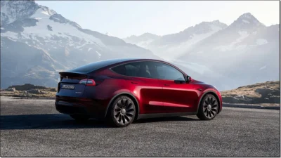 Tesla 也吹跨界風  Model Y 就是休旅版 Model 3？一次看懂優缺點