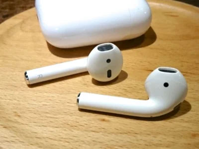分析師：AirPods 無線充電版本最快 2019 初上市