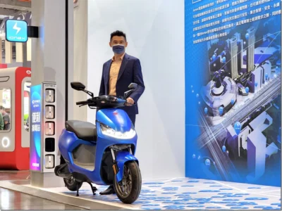 2022 智慧城市展開展 光陽展出智慧電桿與物流冷鍊外送商用電車