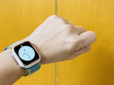 Apple Watch 握一下 遙控 iPhone 快門輕鬆自拍