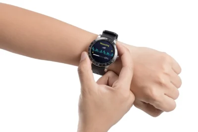 前進智慧醫療展，華碩 vivoWatch 及手持超音波亮相