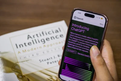 ChatGPT iOS 更新：付費訂閱者能夠使用Bing搜尋