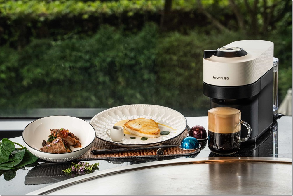 圖5(右)：永續旅宿計畫中，雲品溫泉酒店使用Nespresso回收咖啡渣所種植的有機地瓜葉及空心菜研發雙薯鮮魚、A5和牛捲兩道具循環意義的精緻餐點