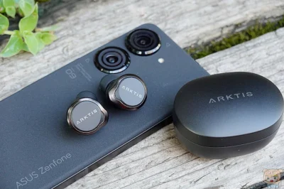 Arktis One 真無線主動降噪耳機，搭載頂規藍牙晶片及 Adaptive ANC 混合自適應主動降噪，給你最真實沈浸的聆聽感受