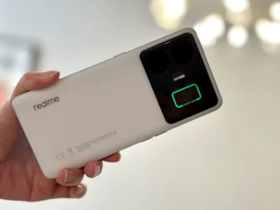 realme GT3 實機動眼看 滿足240W快充條件別忘了