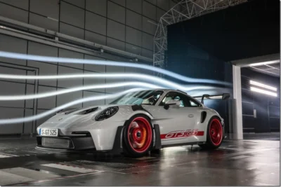 386kW 動力輸出 Porsche 911 GT3 RS 為性能而生