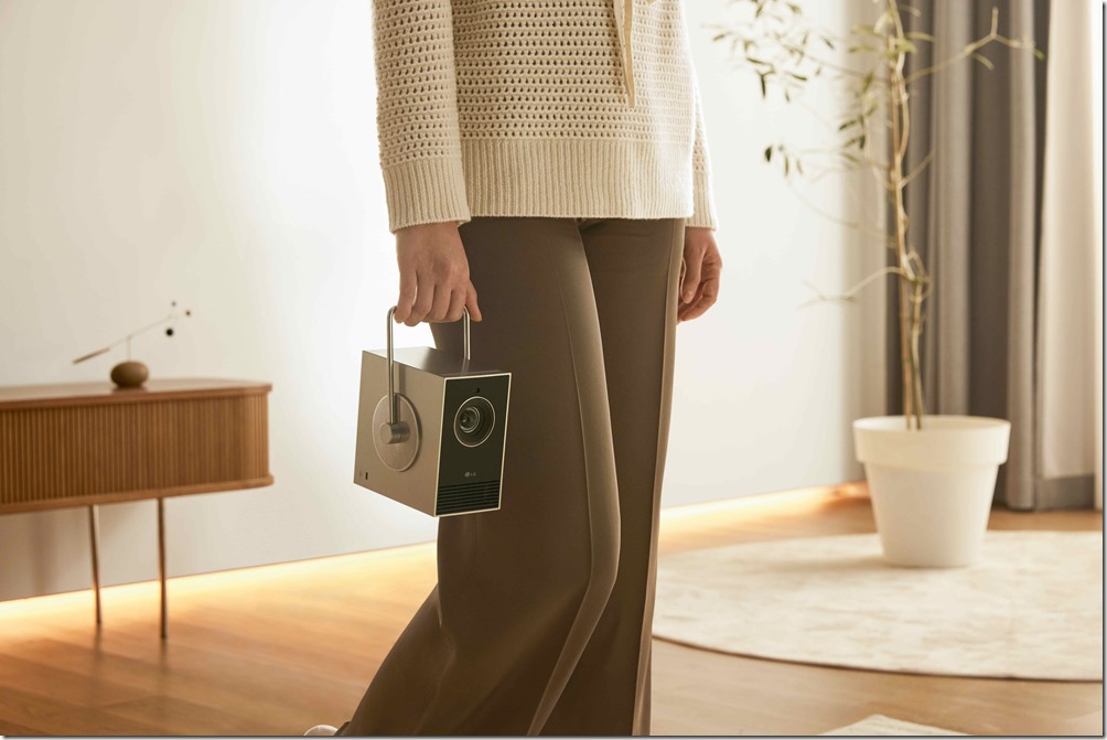 【新聞圖片1】LG CineBeam Q 小銀河貫徹LG的創新與美型精神，無論手提到哪都是視線焦點