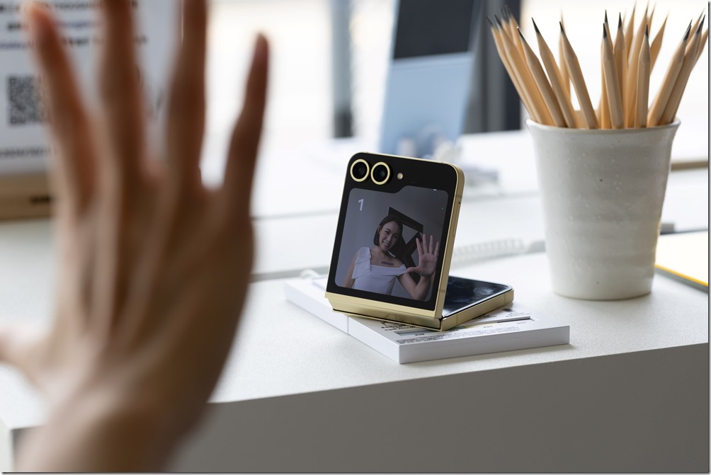 【新聞圖片05】Galaxy Z Flip6全新「AI智慧變焦」功能，IG網美打卡照隨手get！