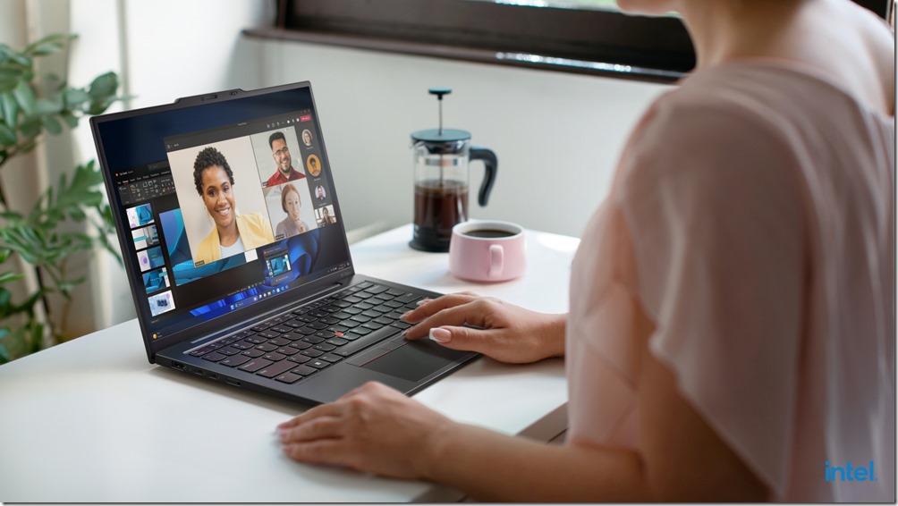 【新聞照片3】Lenovo ThinkPad X1 Carbon Gen 13 Aura Edition延續Lenovo旗艦商務筆電的優勢，確保商務菁英一整天維持高效生產力