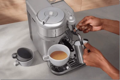 Nespresso 推出 Vertuo Creatista 咖啡機，在家輕鬆享受拉花體驗