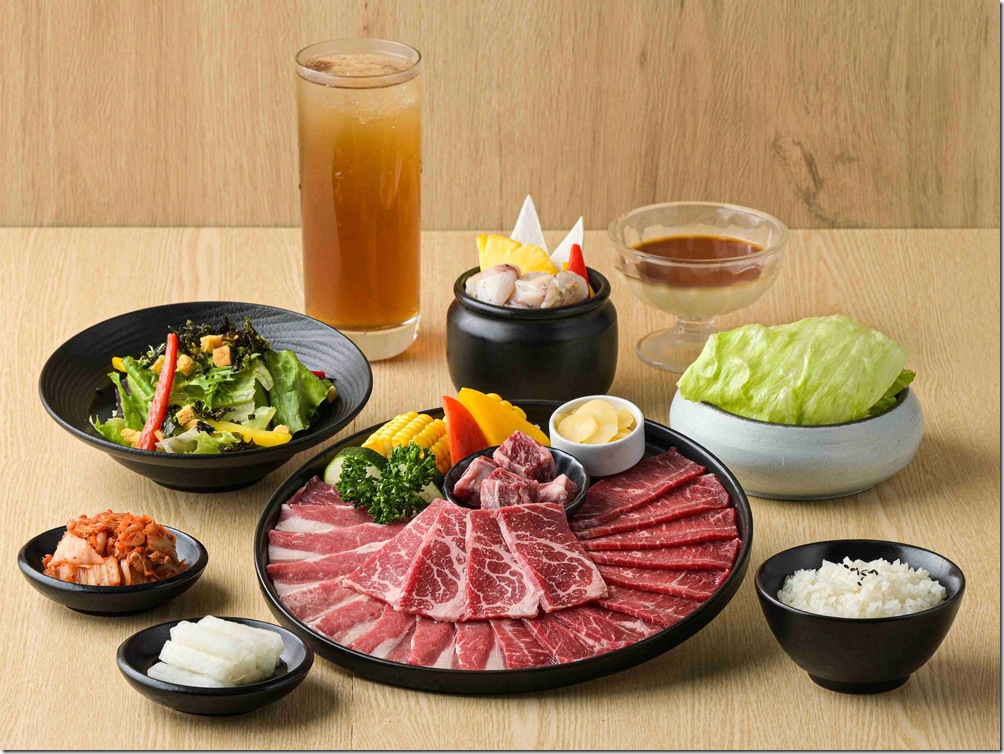 【新聞稿照片一】698元「極品牛」套餐，採用嚴選安格斯肩小排，擁有濃郁香氣與豐厚肉汁，搭配完美火候，每一口都散發出牛肉的極致美味。