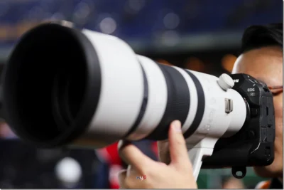 Canon EOS R1 全能旗艦相機開賣！全面進化引領智慧攝錄新時代