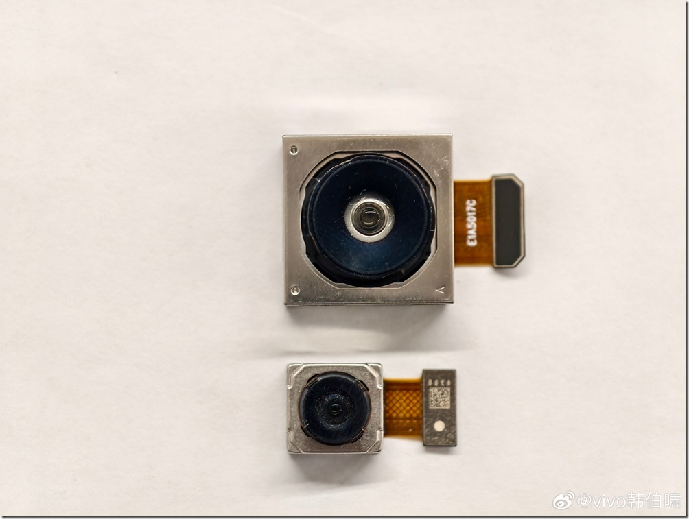 da082ae9gy1hzntb20ahrj235c2dcqv5