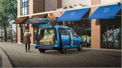 Ford Tourneo Connect 25 年式升級登場！全新 Active 車型帶來更多實用科技