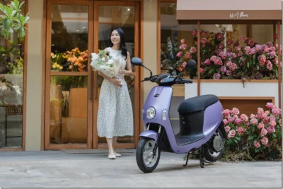 eMOVING Shine 推出全新「羅蘭紫」車色 主打女性市場、最低 3.79 萬元起