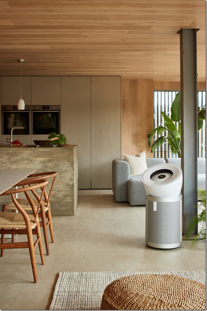 圖三、Dyson Purifier Big Quiet強效極靜空氣清淨機系列不僅提供最強勁的風流吹送，更透過獨特的設計有感降噪，就算夜晚開啟也能保持寧靜。