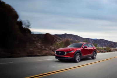 盛夏入主 MAZDA 把握七年原廠保固與百萬元 0 利率限時禮遇 試乘再送品牌托特包