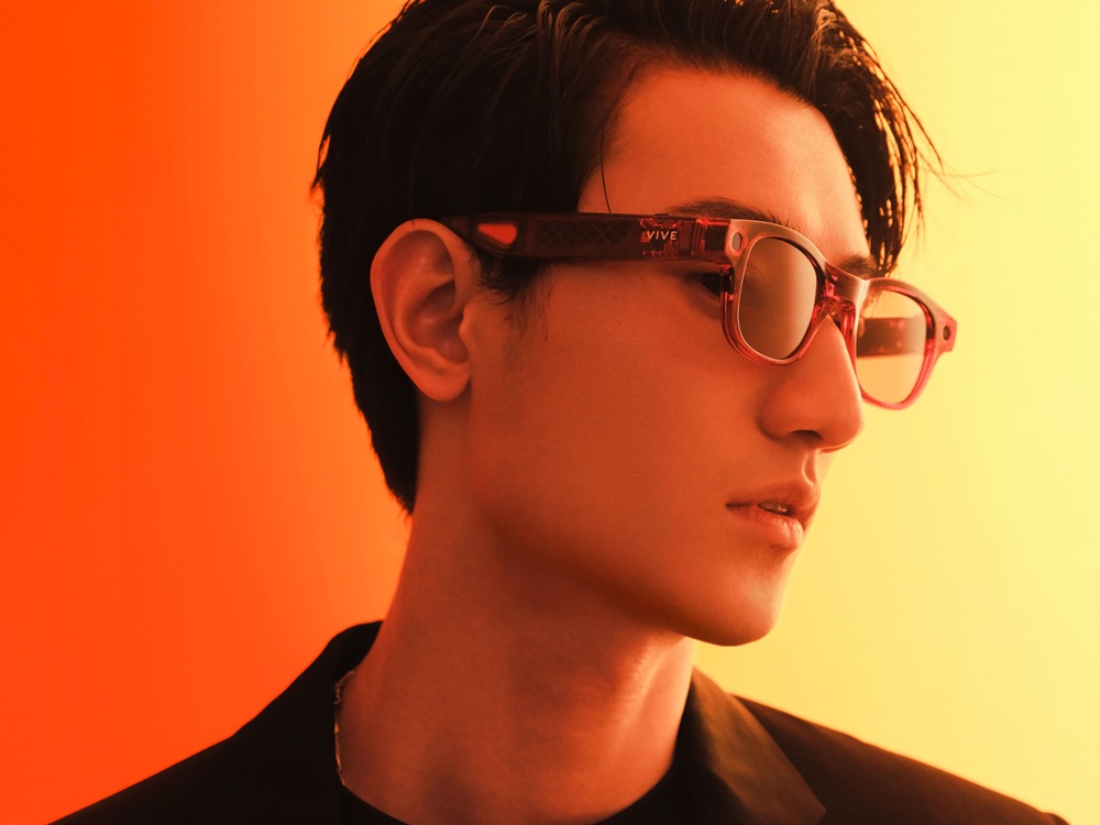 VIVE_Eagle_Portrait_Model_03