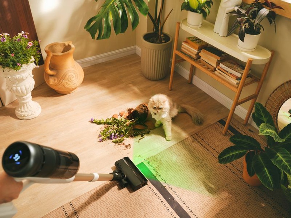H60 Hub Pro獲SGS零纏繞認證及國際過敏關懷認證，寵物毛髮不再滿天飛，毛孩家庭也能輕鬆維持整潔