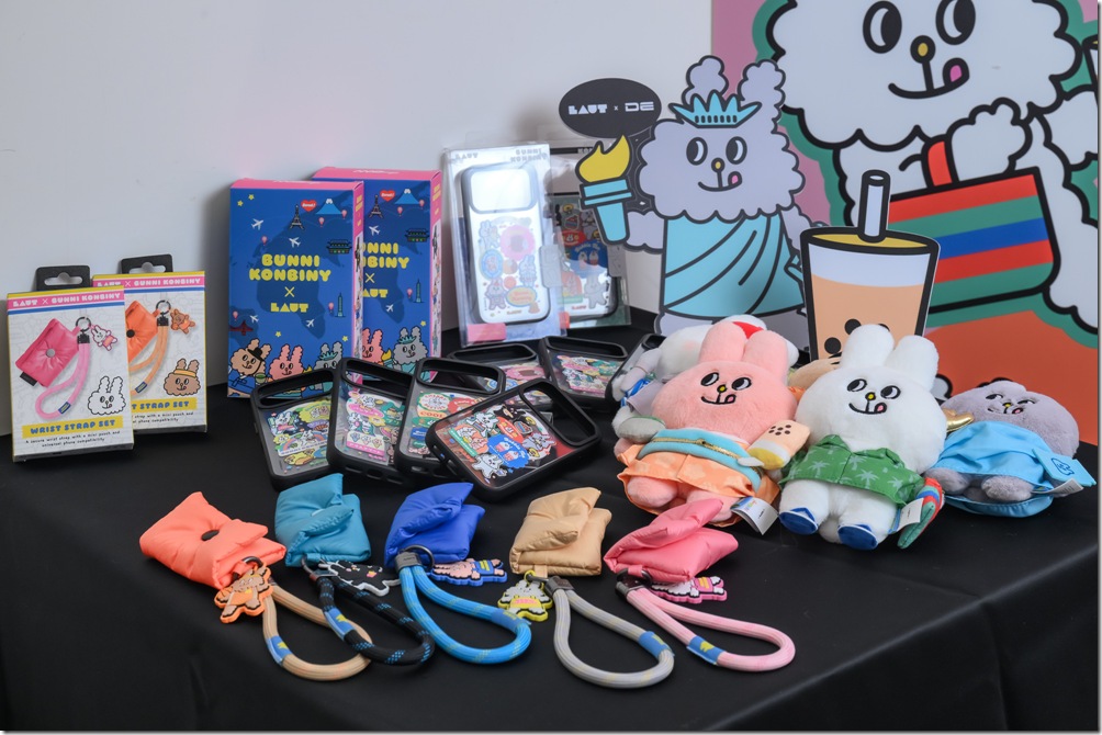 (4) 圖說：德誼數位獨家販售 Bunni Konbiny 聯名配件，全系列包含磁吸背板可拆保護殼、掛繩＋耳機收納包、磁吸多功能收納包等多款超萌商品