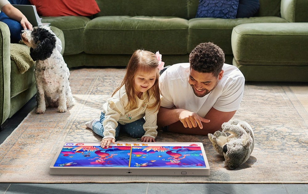 【新聞圖片4】LG StanbyME 2也能平放使用，化身大型互動遊戲桌