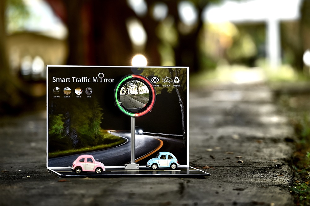 圖2：James Dyson 2025 設計大獎台灣地區賽冠軍「THE THIRD EYE-Smart Traffic Mirror 第三隻眼」