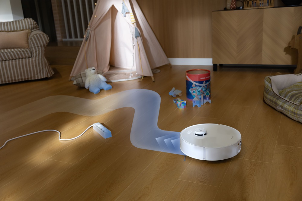 Qrevo Curv 2 Flow搭載升級版Reactive AI避障系统,可識別居家物品數量超過200種,精準清掃同時維持家中物品的安全。 Qrevo Curv 2 Flow搭載升級版Reactive AI避障系统,可識別居家物品數量超過200種,精準清掃同時維持家中物品的安全。