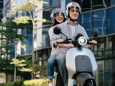 Gogoro 歲末優惠開跑 EZZY 500 享 5 年免費保養、購車最高享 5% 點數回饋與 AirPods Pro 3 抽獎活動