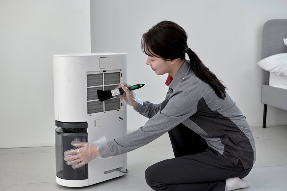 【新聞圖片6】LG提供商務專屬的電器設備租賃服務，租賃期間可定期享免費清潔保養與原廠耗材更換