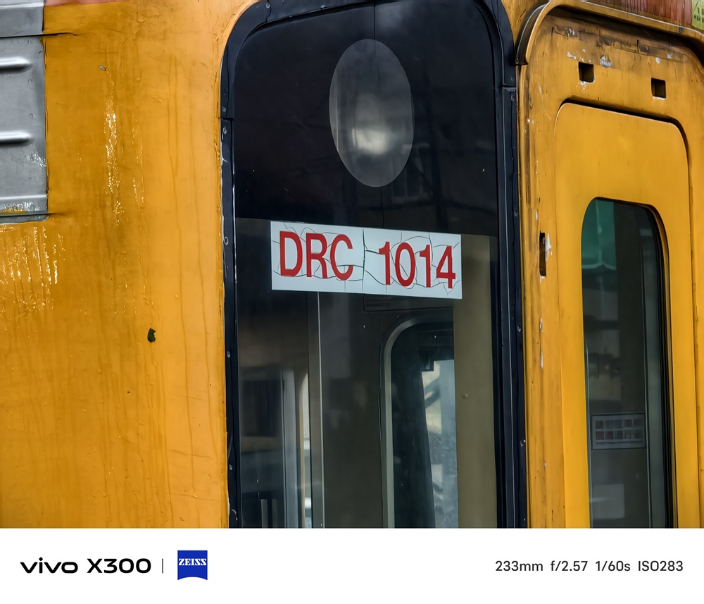 02 300 10X 02 300 10X