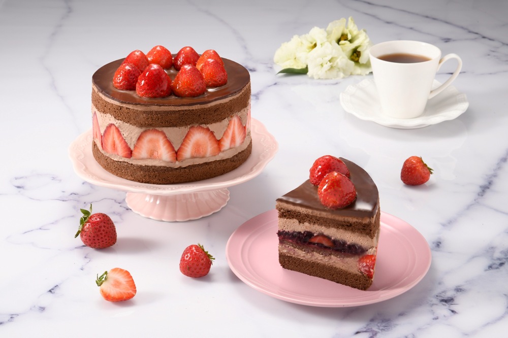 06_亞尼克草莓巧克力裸感蛋糕,售價1,580元 06_亞尼克草莓巧克力裸感蛋糕,售價1,580元