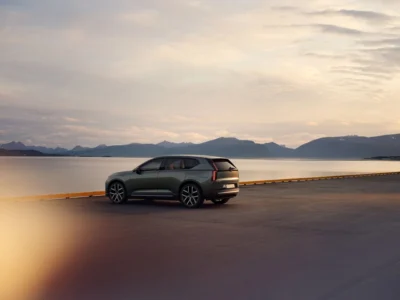Volvo EX60 與 EX60 Cross Country 發表，打破純電框架，引領豪華中型休旅新世代