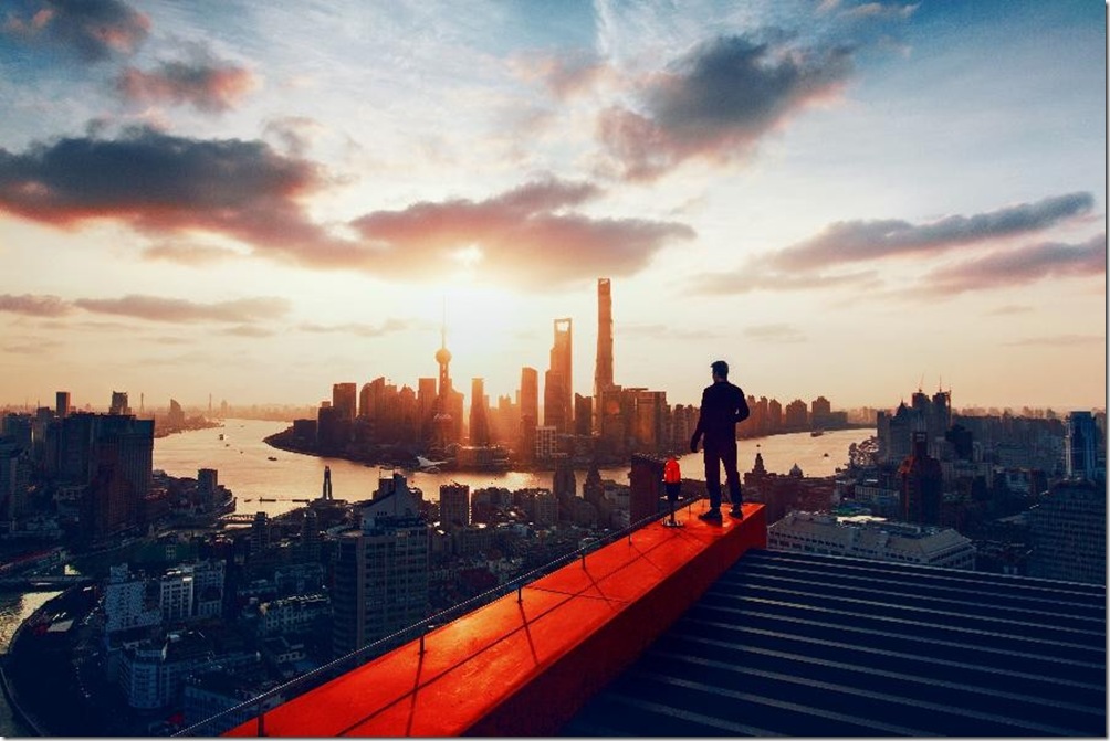 【新聞照片01】Lenovo 於 CES 2026 大會,推出全新個人 AI 超級助理、AI PC 、智慧型手機等多項概念驗證,全面落實「Smarter AI for All」願景。 【新聞照片01】Lenovo 於 CES 2026 大會,推出全新個人 AI 超級助理、AI PC 、智慧型手機等多項概念驗證,全面落實「Smarter AI for All」願景。