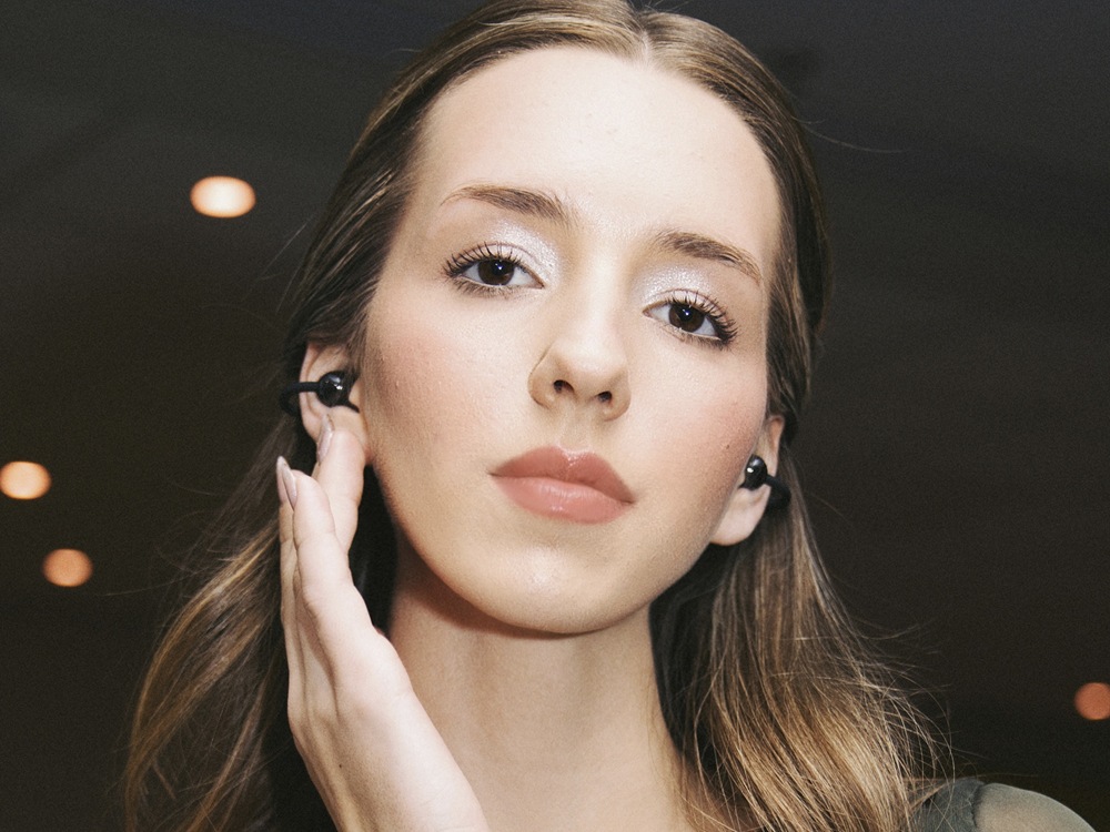 【HUAWEI 新聞照片4】HUAWEI FreeClip 2 實行細緻極簡美學 【HUAWEI 新聞照片4】HUAWEI FreeClip 2 實行細緻極簡美學