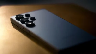 Galaxy S26 Ultra 傳聞總整理：Flex Magic Pixel 防窺螢幕、F1.4 大光圈相機與雙平台晶片策略曝光