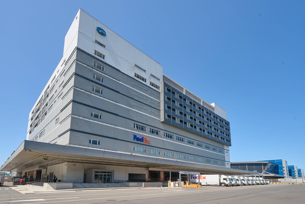 【新聞照片1】位於桃園國際機場的聯邦快遞全新擴建轉運中心正式啟用，強化台灣與全球市場的連結