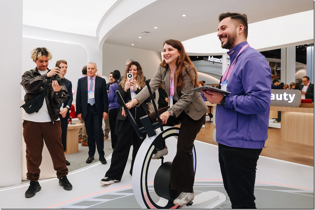 【HUAWEI 新聞照片2】場景化科技體驗 智慧穿戴打造全方位健康運動管理 【HUAWEI 新聞照片2】場景化科技體驗 智慧穿戴打造全方位健康運動管理