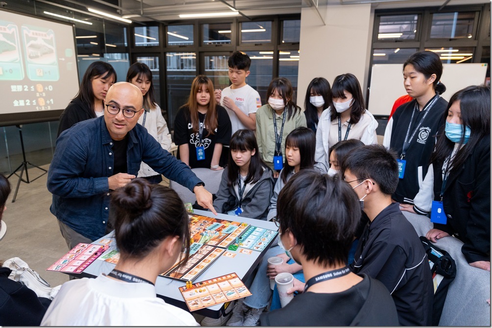 【新聞照片2-1】Solve for Tomorrow持續優化賽制，於2025年首度導入「永續企業參訪暨環境教育」及專為帶隊老師設計的「教練工作坊」。